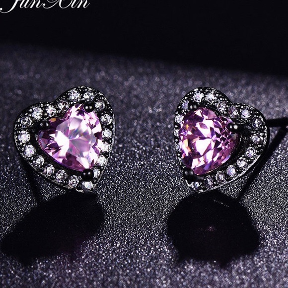 New black/purple,black/pink stud earrings - Picture 7 of 12